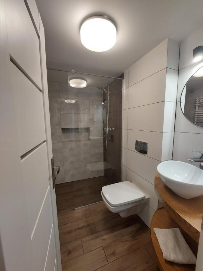 אוסטראון Apartamenty Biala Perla מראה חיצוני תמונה