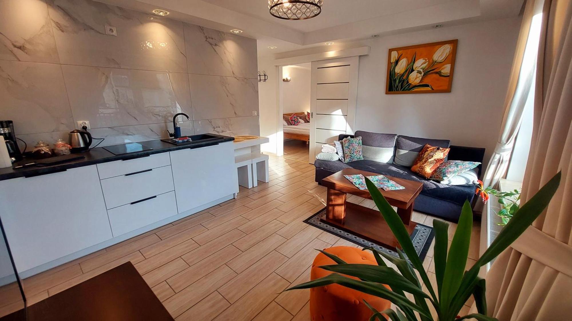 אוסטראון Apartamenty Biala Perla מראה חיצוני תמונה